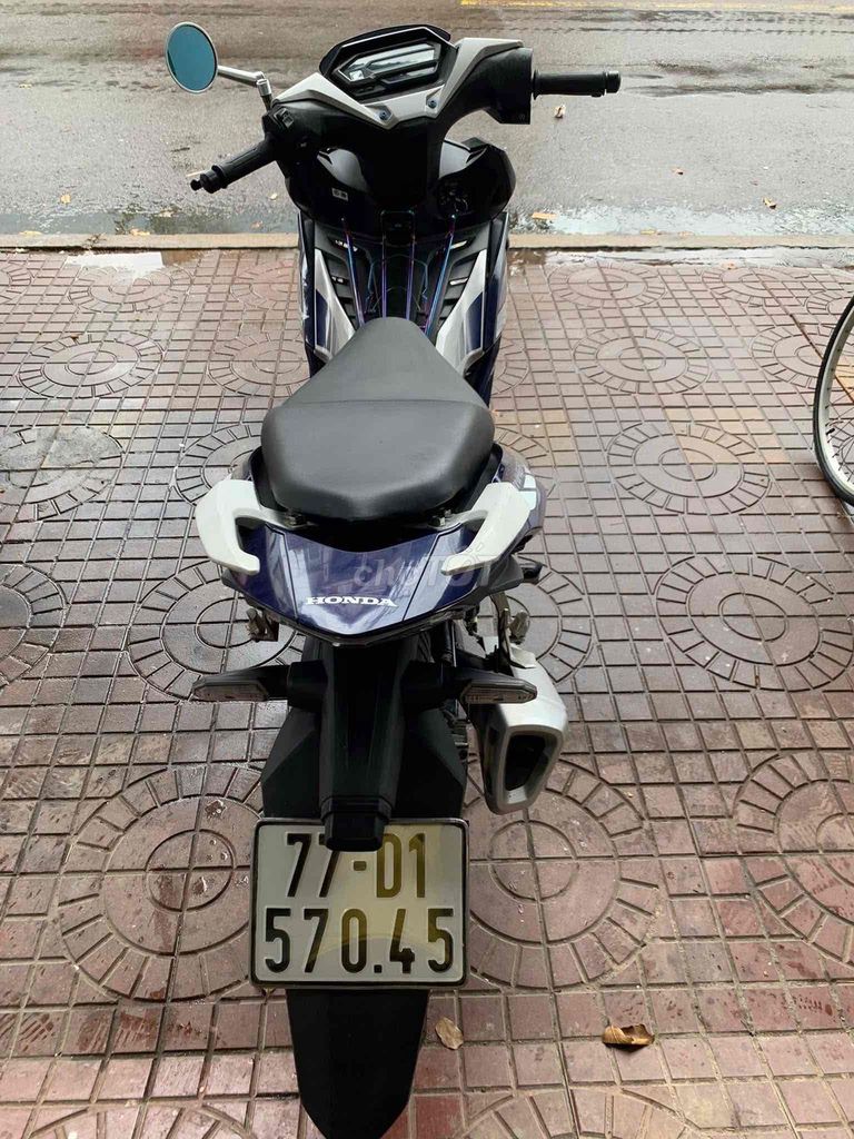 dư dùng bán lại chiếc máy móc nguyên zin. Mua bán Xe máy tại Thành phố Qui Nhơn Bình Định được đăng bởi a sìn hình 4