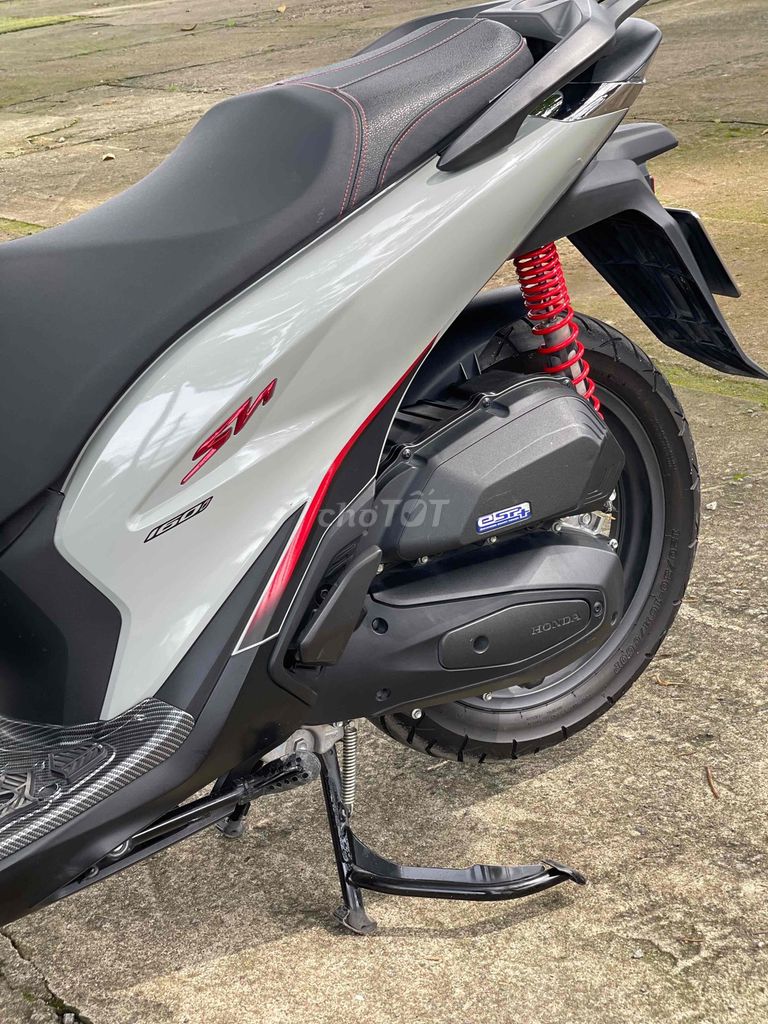 SH160abs-2024 xám siêu lướt. Mua bán Xe máy tại Huyện Trảng Bom Đồng Nai được đăng bởi kiều hình 5