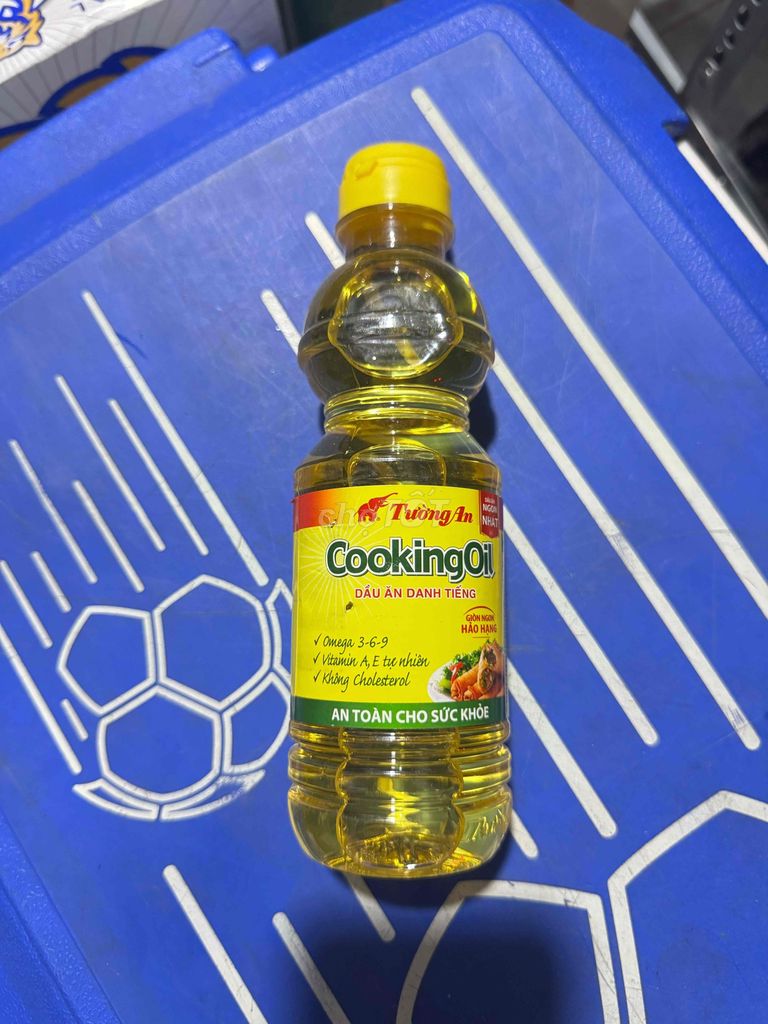 Dầu ăn Trường An Omega chai nhỏ. Mua bán Đồ ăn, thực phẩm và các loại khác tại Quận Tân Phú Tp Hồ Chí Minh được đăng bởi Tạp Hoá Nhỏ Tại Nhà  hình 1