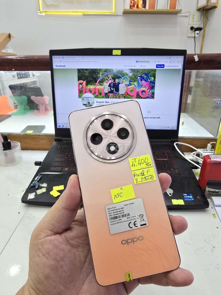 Oppo Reno12 F 5G 256GB - Trắng Cam. Mua bán Điện thoại tại Thành phố Long Xuyên An Giang được đăng bởi Facebook Cầm Đồ Thúy Vân hình 1