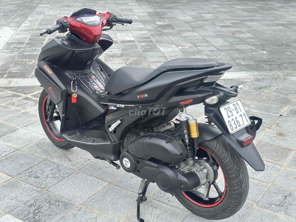 nvx 125 smartkey, chính chủ đi giữ gìn. Mua bán Xe máy tại Quận Long Biên Hà Nội được đăng bởi Hung Pham hình 5