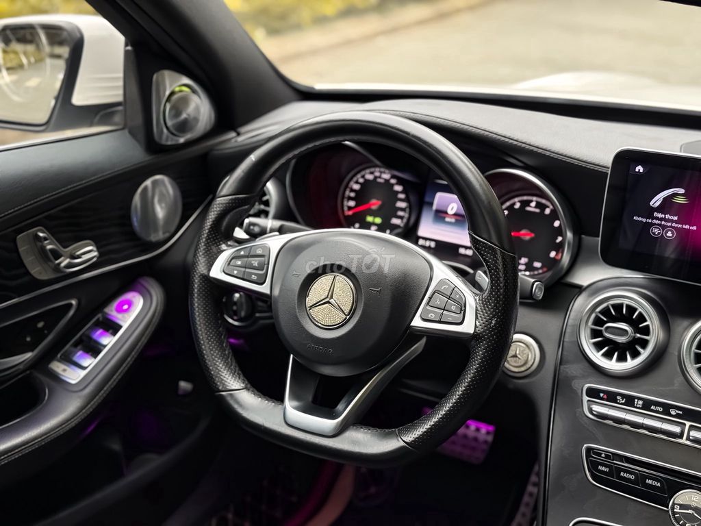 MERCEDES BENZ C300 AMG 2016 Độ Full Option Cực Đẹp. Mua bán Ô tô tại Quận Tây Hồ Hà Nội được đăng bởi Nguyễn Hoàng Sơn hình 17
