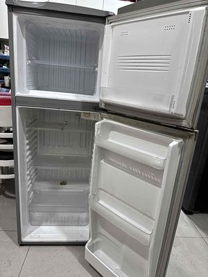 THANH LÝ tủ lạnh SANYO 150L ở Quận8