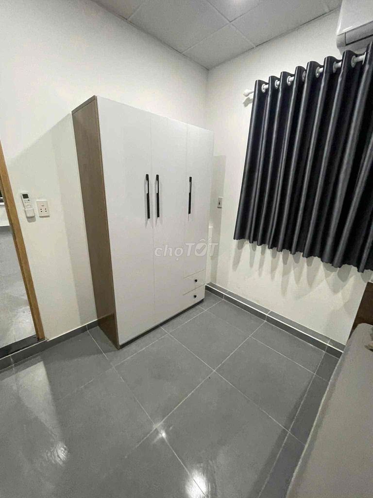 Здание мини-апартаментов, 4 этажа, центр Дананга