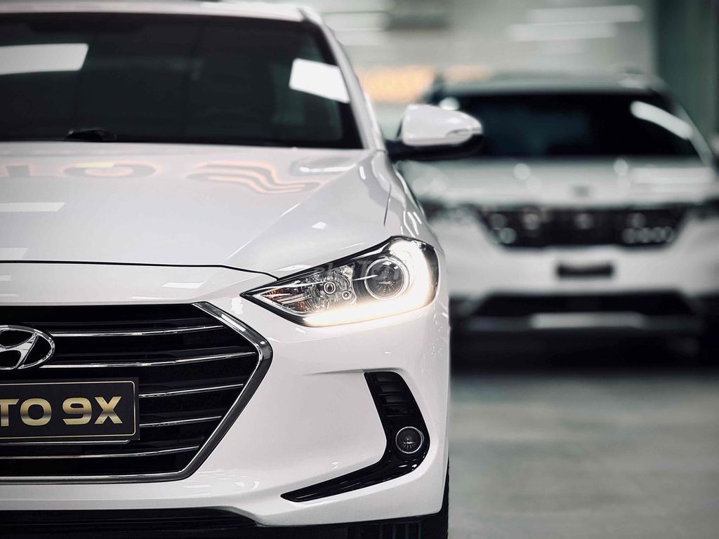 Hyundai Elantra GLS 1.6AT 2017 siêu đẹp. Mua bán Ô tô tại Thành phố Thủ Đức Tp Hồ Chí Minh được đăng bởi Nguyen Trung hình 4