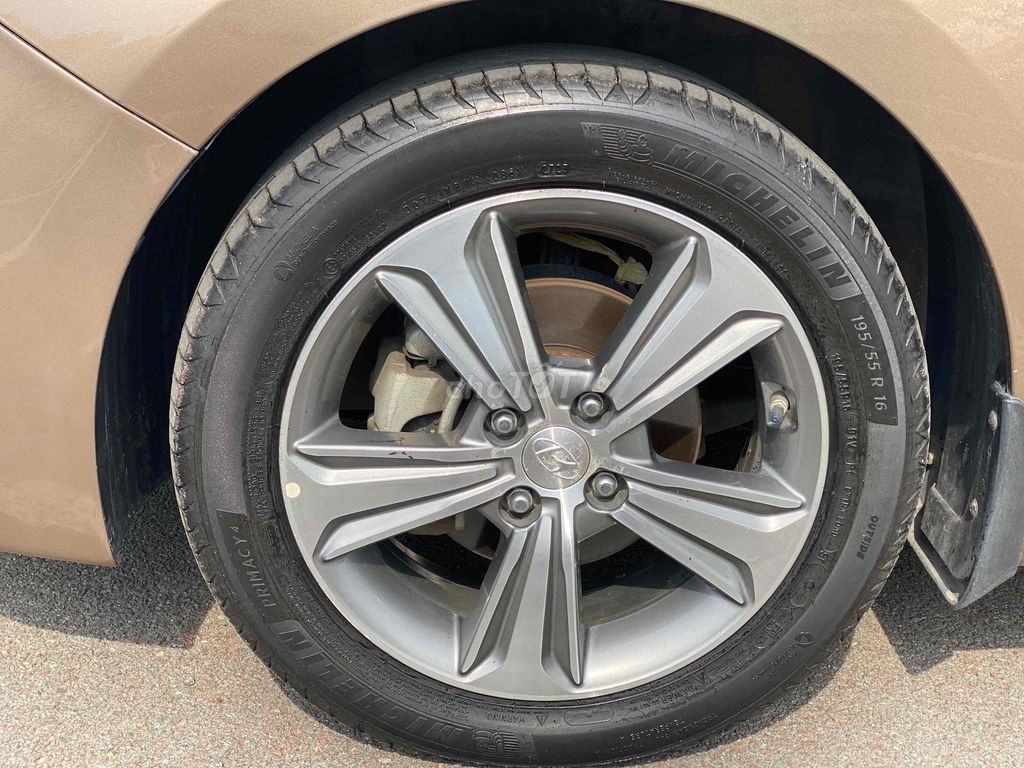 Hyundai Accent 2018 1.4AT Đặc Biệt  - 700000 km. Mua bán Ô tô tại Thành phố Biên Hòa Đồng Nai được đăng bởi Gap sơn hình 5