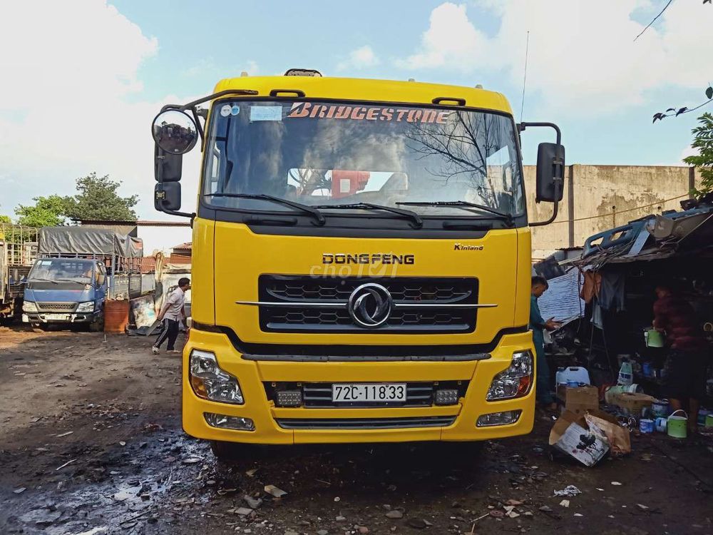 Giá xe Dongfeng 10 tấn 2012 đã sử dụng giá 0 ngàn. LH: 0909722382