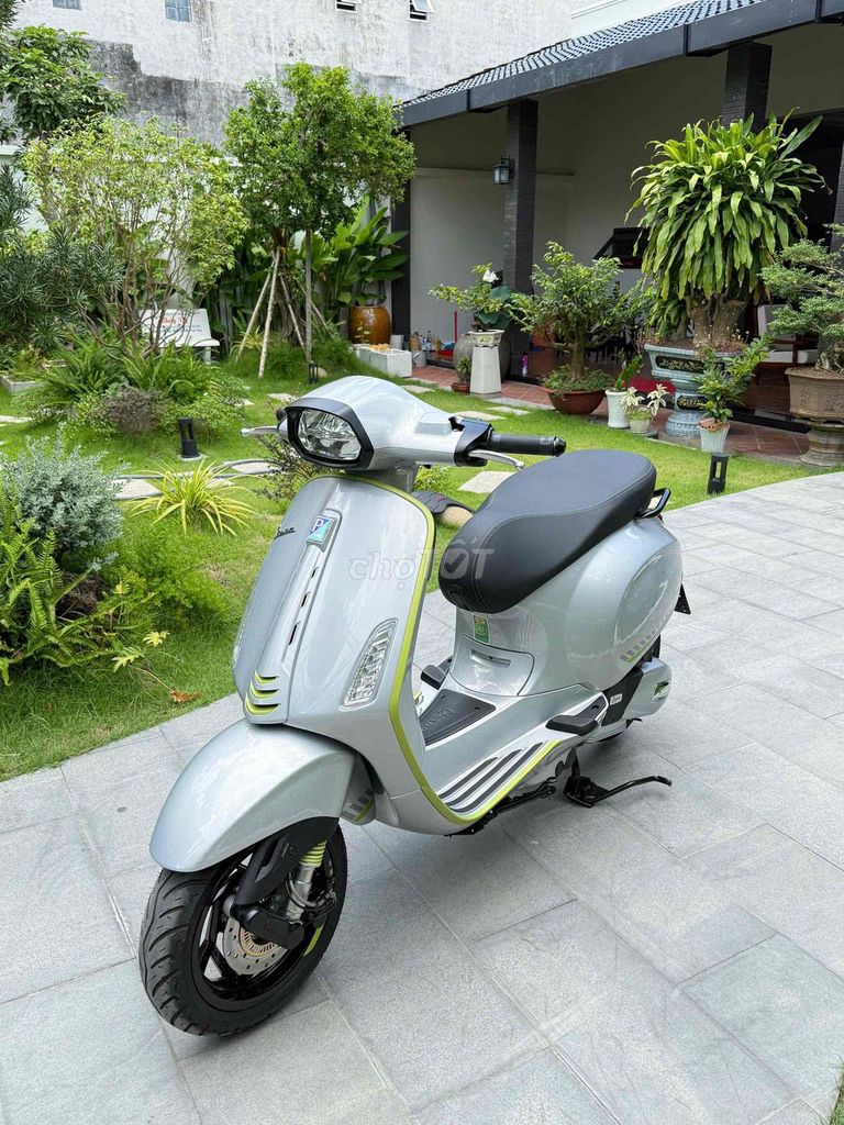 VespaSprint Tech 150cc 2025 mới lăn bánh 210 km. Mua bán Xe máy tại Quận Cái Răng Cần Thơ được đăng bởi Cửa Hàng Xe Máy Quang Sang hình 1