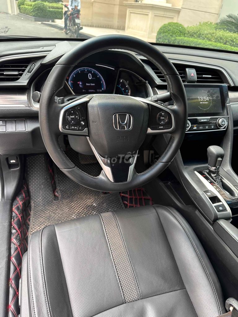 Honda Civic 2020 G 1.8 AT - 70000 km. Mua bán Ô tô tại Quận Gò Vấp Tp Hồ Chí Minh được đăng bởi nguyễn quốc trinh hình 4