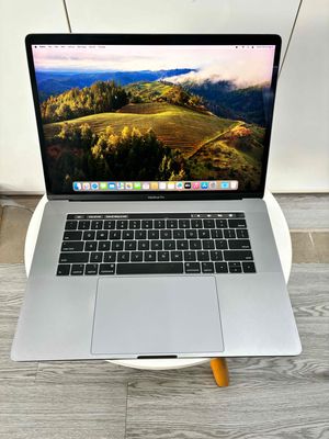 Macbook Pro 2018 15inch i7/16/512 Gray 99% Pin New