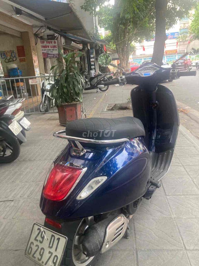 cần bán xe máy. Mua bán Xe máy tại Quận Hai Bà Trưng Hà Nội được đăng bởi Hoàng Mạnh hình 3