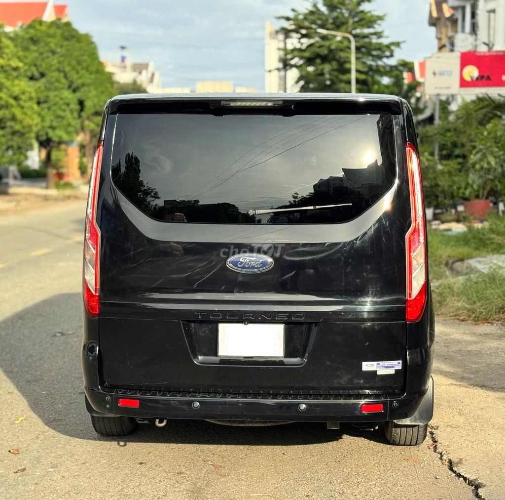 Tourneo 2021 - 7 chỗ - 85.000KM. Mua bán Ô tô tại Quận 12 Tp Hồ Chí Minh được đăng bởi Hoàng Ford SG hình 5