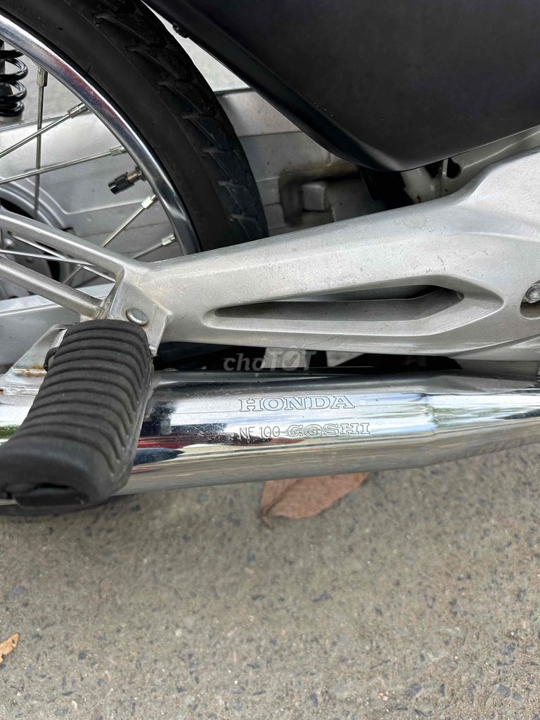 cần bán wave rs 2006 dọn sạch sẽ máy zin bs 54567. Mua bán Xe máy tại Thành phố Cà Mau Cà Mau được đăng bởi Phong hình 6