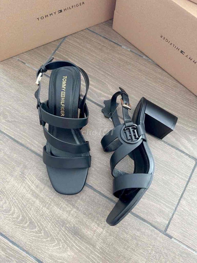 Sandal tommy nữ