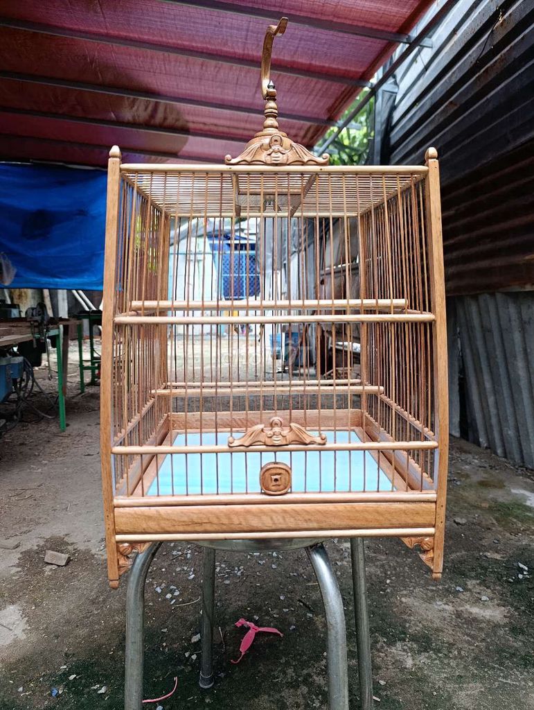 Lồng chim gỗ . Mua bán Phụ kiện, Thức ăn, Dịch vụ tại Huyện Hóc Môn Tp Hồ Chí Minh được đăng bởi LÊ VĂN ĐẠO hình 1