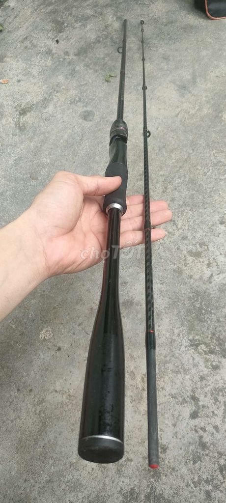 Cần câu cá 2 khúc 2m1 Đen