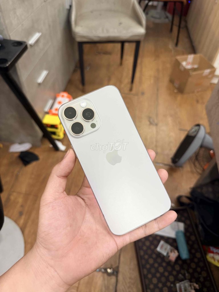 Apple iPhone 16 Pro Max 256GB. Mua bán Điện thoại tại Quận Ngũ Hành Sơn Đà Nẵng được đăng bởi Nghĩa  hình 1