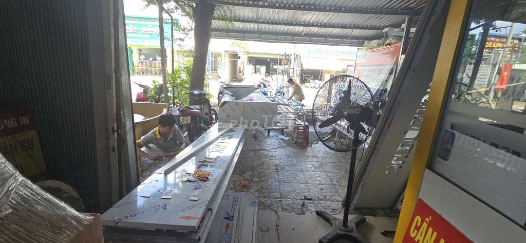 Tuyển thợ quảng cáo.phụ học nghề. Vận hành máy CNC. Việc làm Thợ cơ khí tại Thành phố Biên Hòa Đồng Nai được đăng bởi hùng hình 1