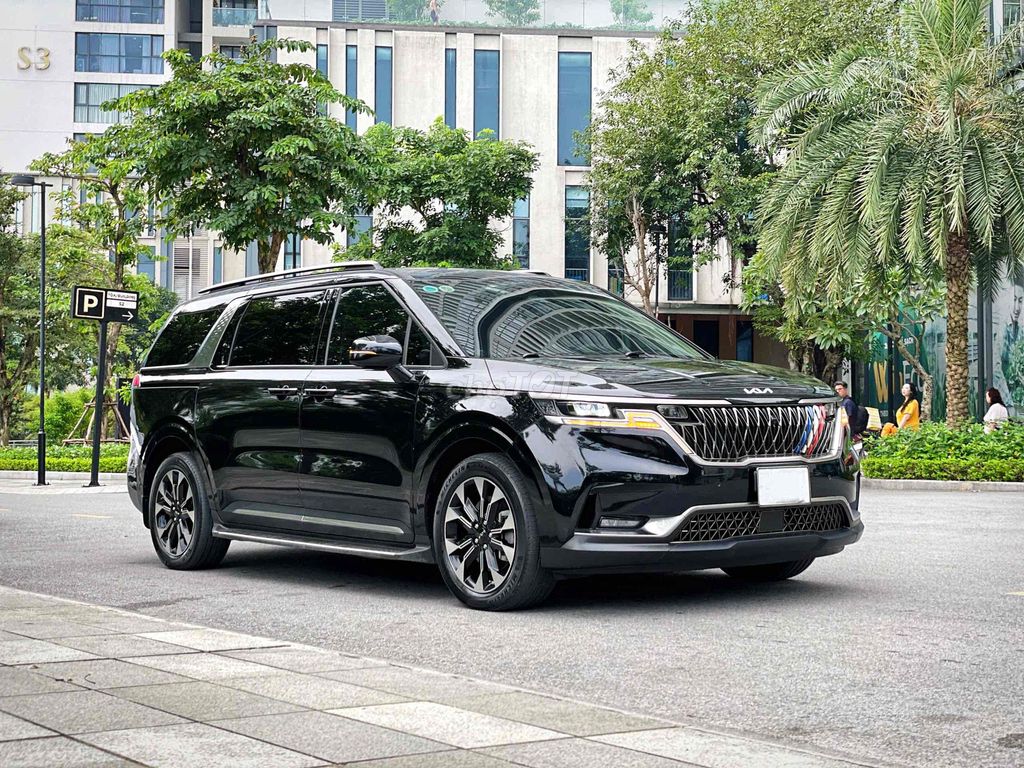 Kia Carnival 2022 2.2D Signature -50000km. Mua bán Ô tô tại Quận Cầu Giấy Hà Nội được đăng bởi Thái Hoàng Long Auto hình 2