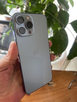 Cần bán iPhone 13 Pro Max 256GB VN/A thay pin 97%