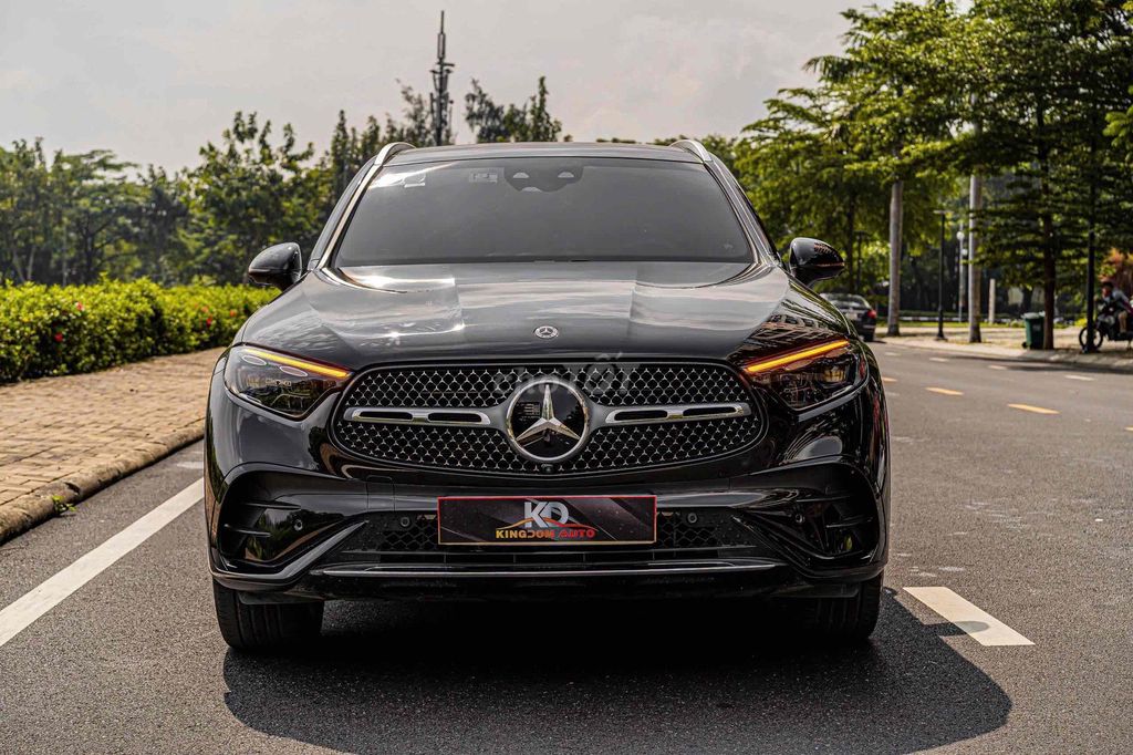 Mercedes GLC300 AMG Model 2024 All new Siêu lướt. Mua bán Ô tô tại Quận 7 Tp Hồ Chí Minh được đăng bởi Dương Phương hình 1