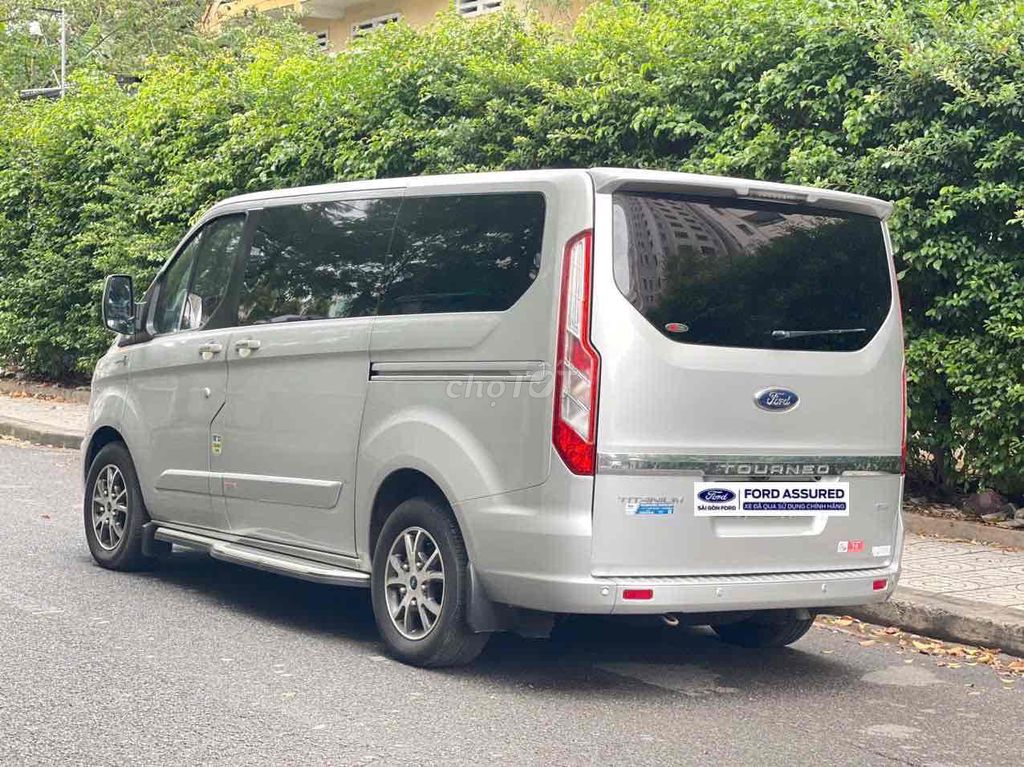Tourneo Titaniu. 2019 xe xuất hía đơn bán tại Ford. Mua bán Ô tô tại Quận Tân Bình Tp Hồ Chí Minh được đăng bởi FORD PHỔ QUANG XE CŨ hình 5