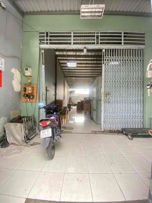 Аренда · 1 комн. · 100 м² · Quận 6, ул. Đường An Dương Vương