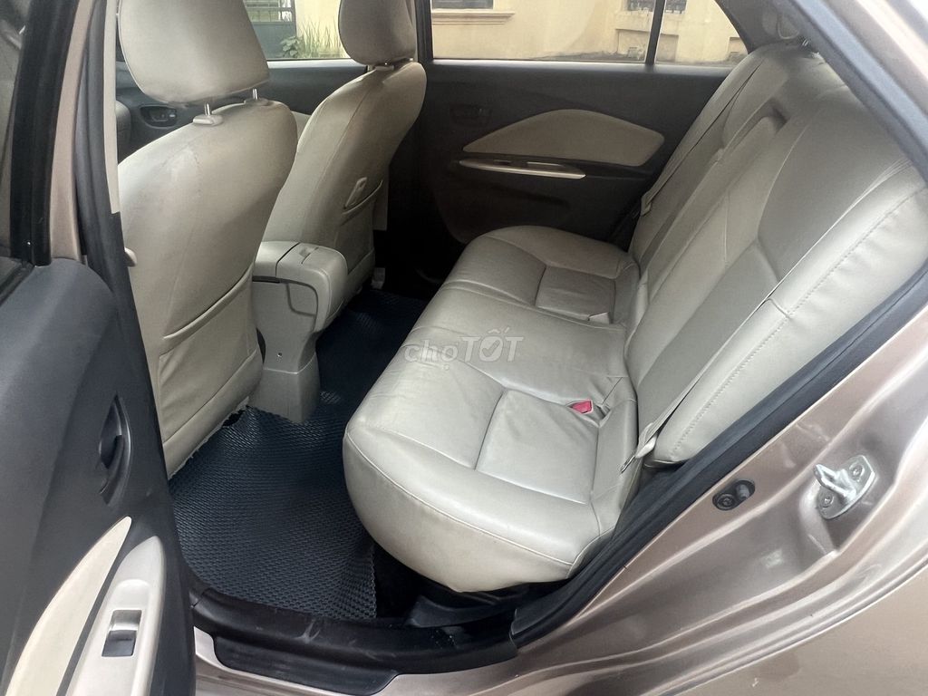 Toyota Vios 2009 1.5G 170000 km. Mua bán Ô tô tại Quận Bắc Từ Liêm Hà Nội được đăng bởi Anh Tú hình 11