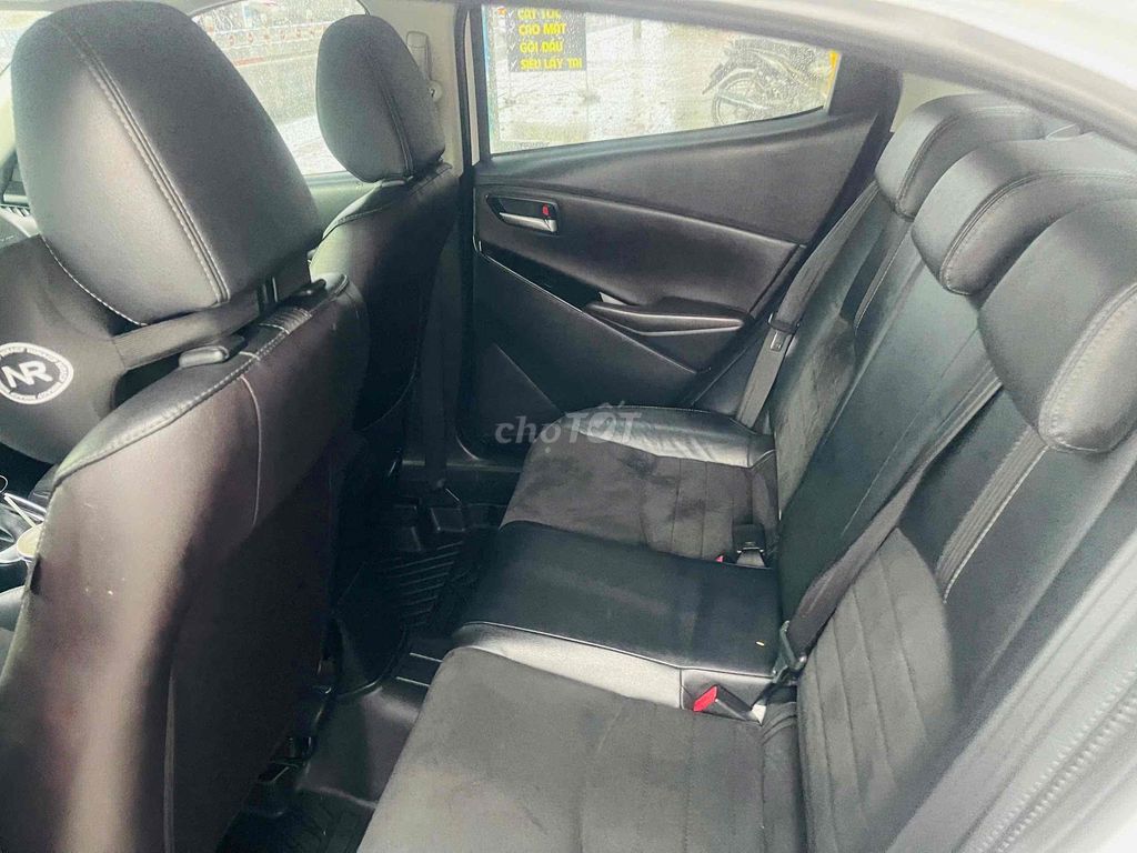 Mazda 2 2019 Premium Sedan - 65000 km. Mua bán Ô tô tại Thành phố Biên Hòa Đồng Nai được đăng bởi Kiên Ford hình 8
