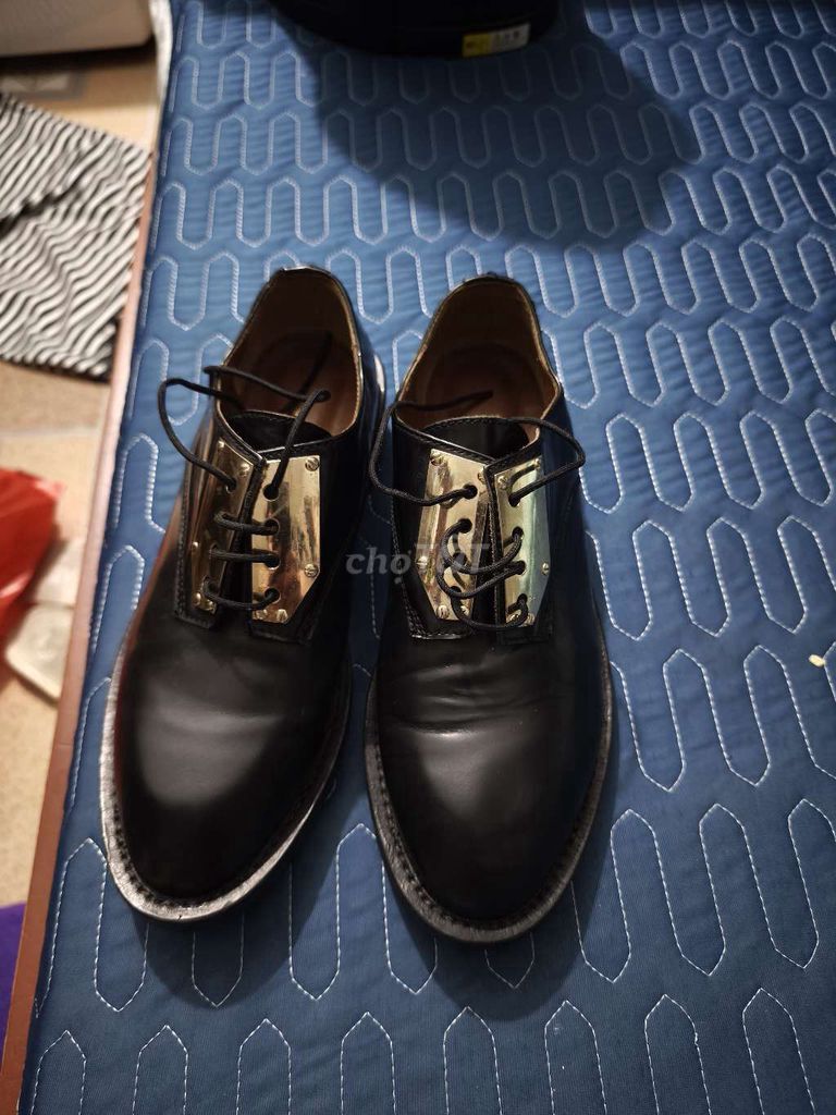Giày da hiệu Sandro Paris size 39. Mua bán Giày dép tại Thành phố Hưng Yên Hưng Yên được đăng bởi Đào công ba hình 1