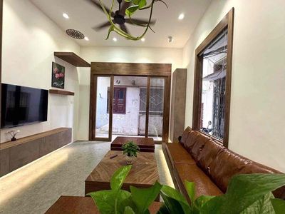 Đại La ô tô đỗ cổng,  phân lô góc, ngõ nông thông kinh doanh, 42m*5T.