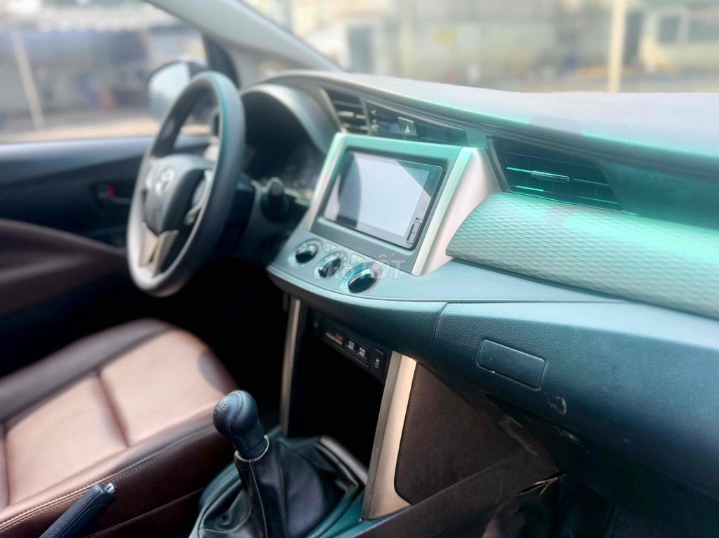 🆘🆘🆘INNOVA 2.0E 11/2020 Số Sàn XE GĐ ĐẸP ZIN 99%. Mua bán Ô tô tại Huyện Bình Chánh Tp Hồ Chí Minh được đăng bởi Ôtô Nhiệm Nguyễn hình 14