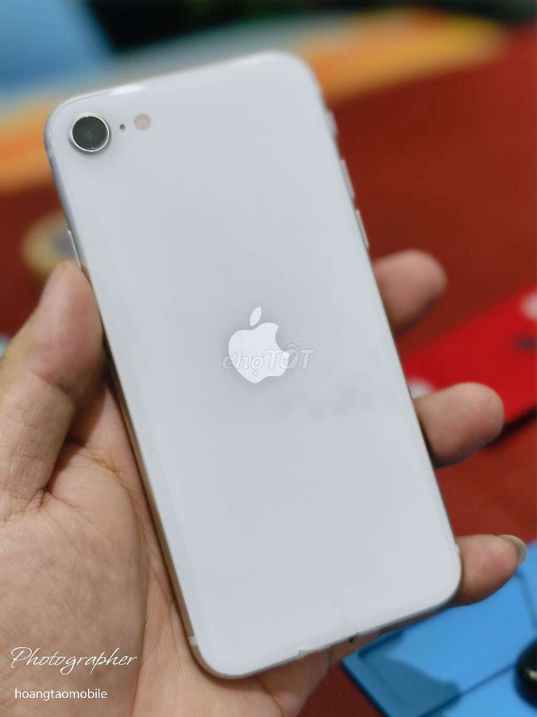 iP SE 2 256GB quốc tế zin đẹp full thanh lý . Mua bán Điện thoại tại Quận Tân Bình Tp Hồ Chí Minh được đăng bởi Táo Bán Lổ hình 1
