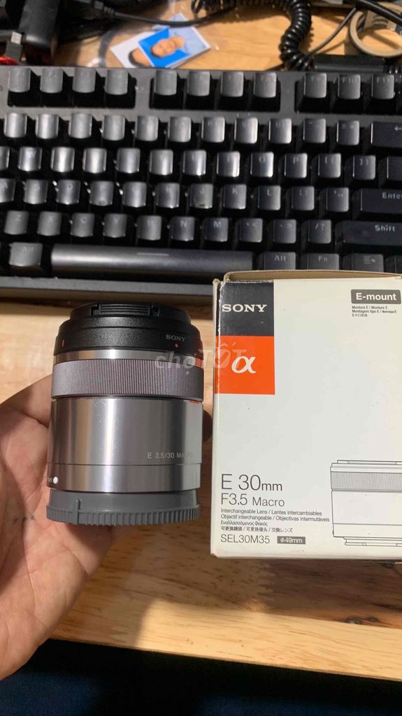 Ống kính Sony E 30mm f3.5 Macro. Mua bán Máy ảnh, Máy quay tại Quận Cầu Giấy Hà Nội được đăng bởi Vũ Hoàng Phúc hình 1