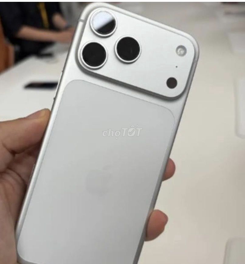 Apple iPhone 17 Pro Max 256GB Trắng. Mua bán Điện thoại tại Thành phố Vĩnh Yên Vĩnh Phúc được đăng bởi Nguyễn Tuan hình 1