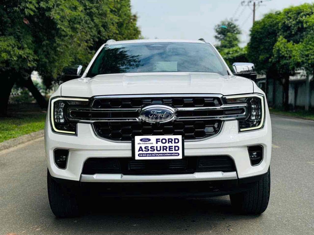 🅾️Ford Everest Titanium 2023 - 36000 km- Xe Xhd