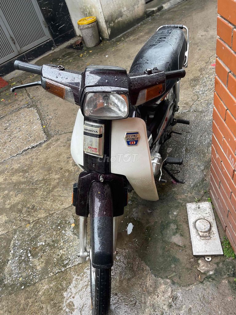 cần bán dream thái. Mua bán Xe máy tại Huyện Thanh Trì Hà Nội được đăng bởi Anh hình 1