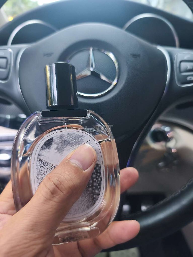 Nước hoa Unisex Ngọt mát hương hoa. Mua bán Nước hoa tại Quận 4 Tp Hồ Chí Minh được đăng bởi Luca Vo hình 1
