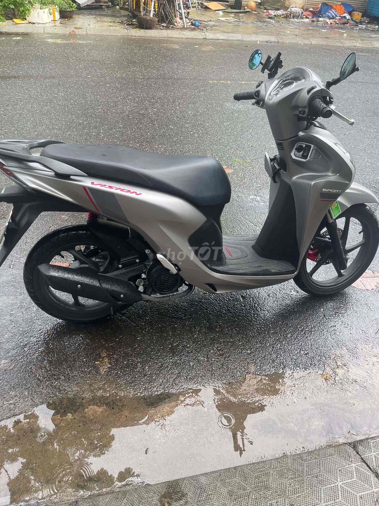 Honda Vision Спорт серый 700 км