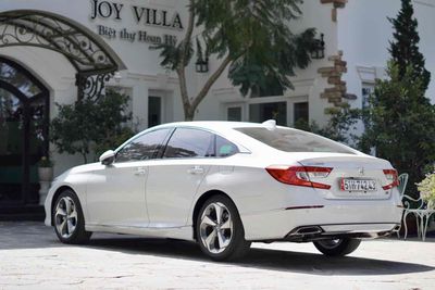Honda Accord 2020 Trắng 80.000 km