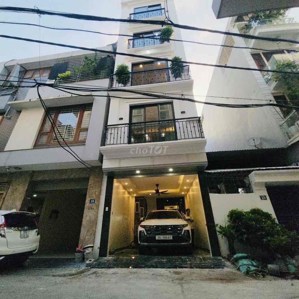Phân Lô Phố Lâm Hạ 6 Tầng Oto Tránh Full Nội Thất Thang Máy. Mua bán nhà ở tại Quận Long Biên Hà Nội được đăng bởi Đào Anh Tùng hình 1