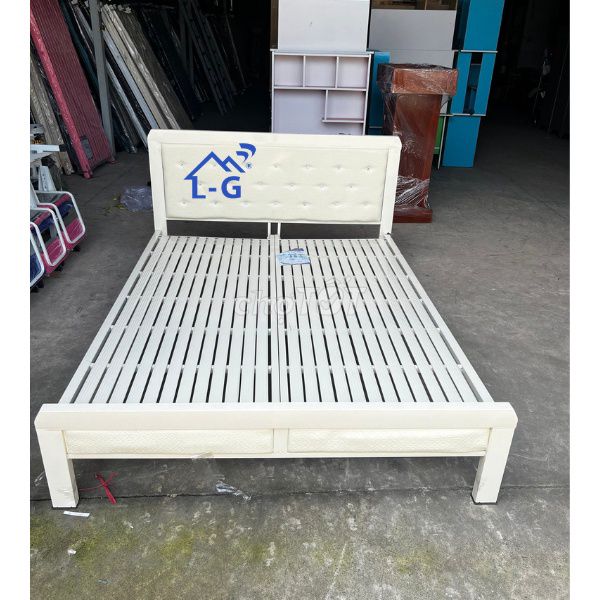 Giường Sắt Giường Sắt Giường Sắt Giường Sắt. Mua bán Giường, chăn ga gối nệm tại Thành phố Biên Hòa Đồng Nai được đăng bởi NỘI THẤT LÂM GIA PHÁT  hình 1