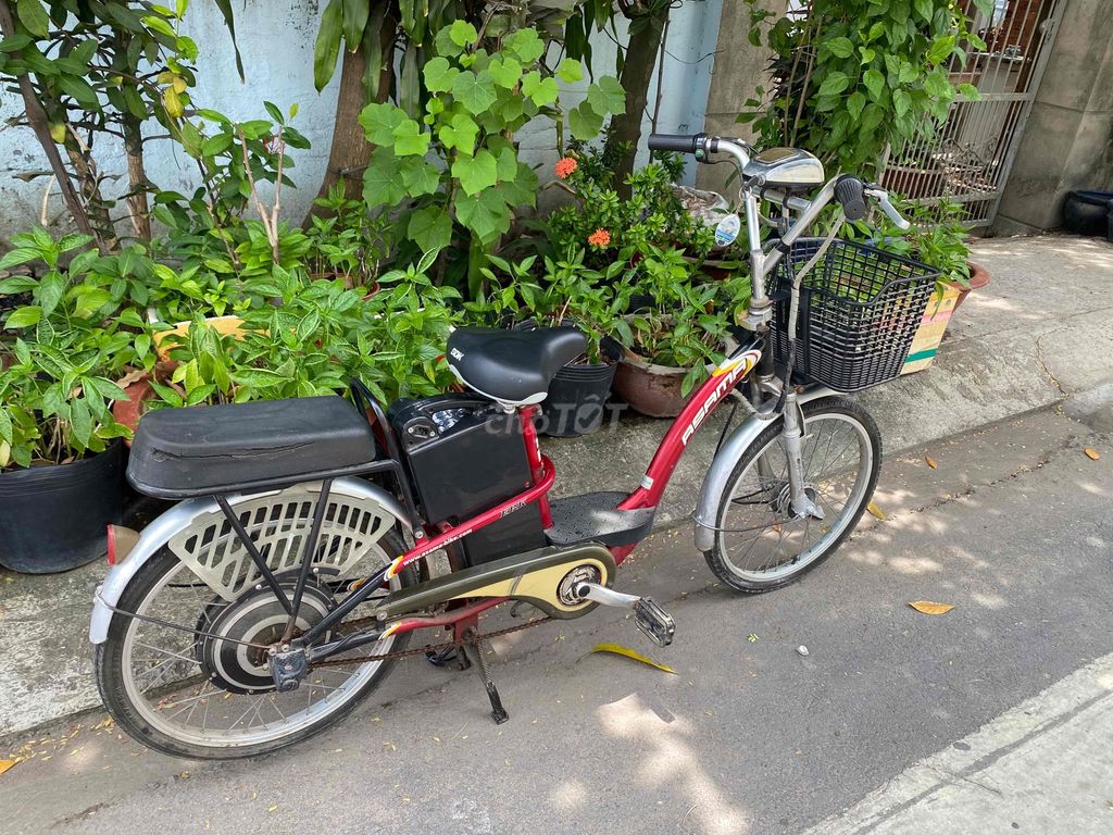 Xe đạp điện asama bình mới thay bảo hành 1 năm