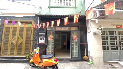 CHO THUÊ NHÀ 1 TRỆT 2 LẦU – HẺM XE HƠI •  đường số 77, Tân Hưng, Q7