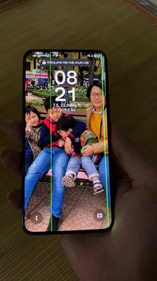 Samsung Galaxy S22 Đen Màn 2 vạch, viền xước