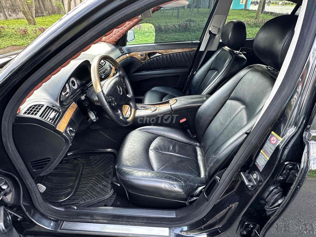 Mercedes Benz E Class 2008 E200 - 90000 km. Mua bán Ô tô tại Huyện Bình Chánh Tp Hồ Chí Minh được đăng bởi Bao  hình 7