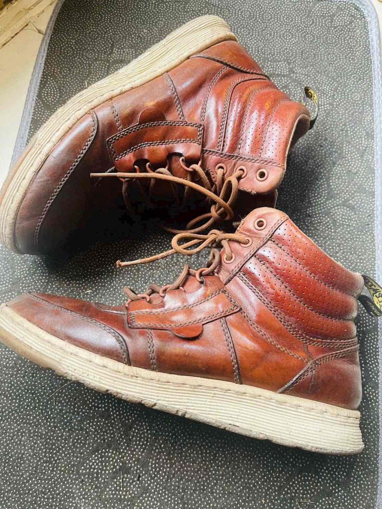 Bốt Dr. Martens Nam Da Nâu 42.5/43- 320k (90%. Mua bán Giày dép tại Quận Bình Thạnh Tp Hồ Chí Minh được đăng bởi  Minh Nguyen H hình 1