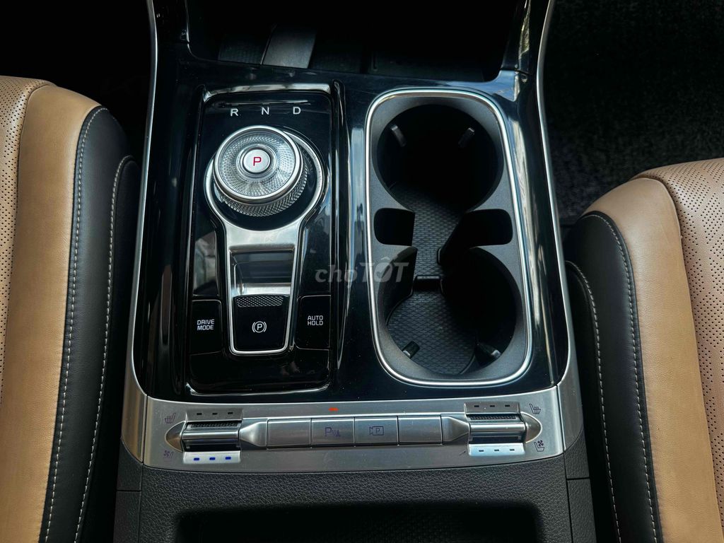 KIA Carnival 2023 Premium 87000 km. Mua bán Ô tô tại Quận 6 Tp Hồ Chí Minh được đăng bởi lucky hình 12