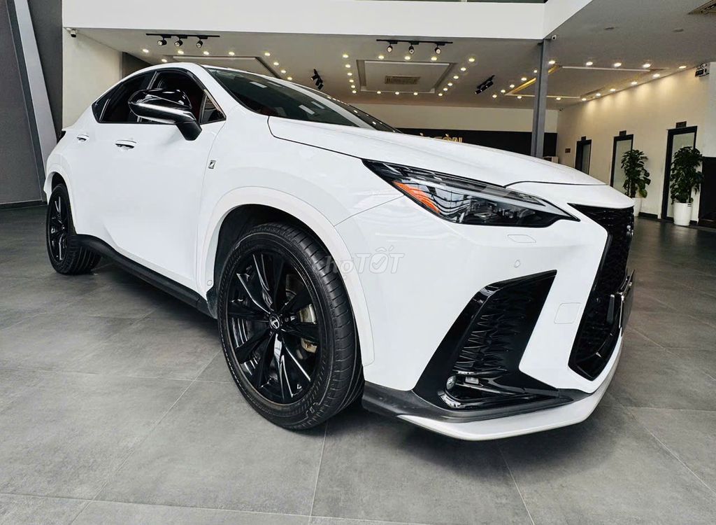 Lexus NX350 F-Sport 2023 37000km. Mua bán Ô tô tại Quận 7 Tp Hồ Chí Minh được đăng bởi Quý Auto Nam Sài Gòn hình 3