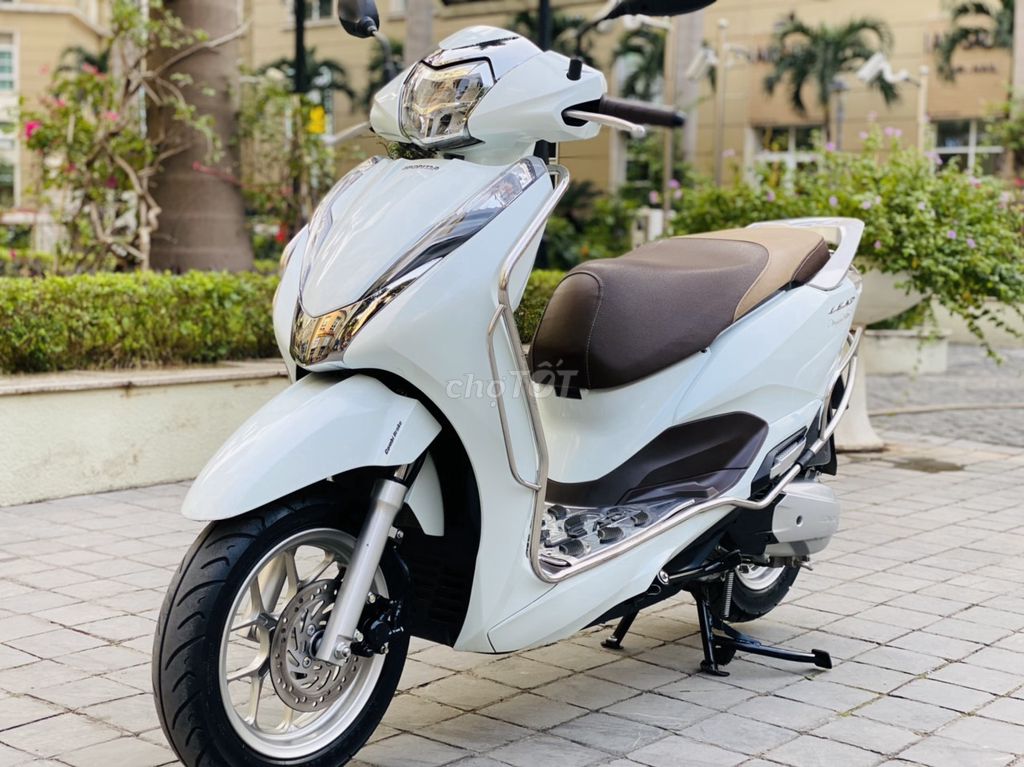 HONDA LEAD TRẮNG  125 CHÍNH CHỦ 2021 BIỂN 29. Mua bán Xe máy tại Quận Cầu Giấy Hà Nội được đăng bởi TUẤN MINH hình 2